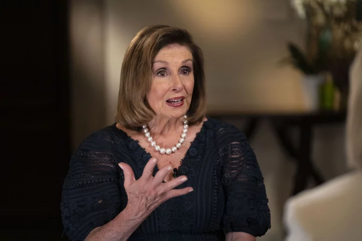 Pelosi Says AI ‘Double-Edged Sword’ Needs Regulation