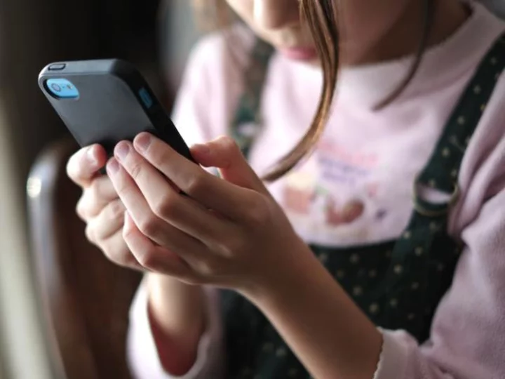 Louisiana lawmakers approve parental consent bill for kids' social media use and other online services