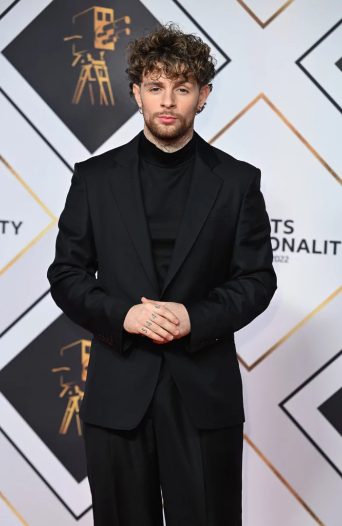 Tom Grennan gets 'anxiety poos' before going onstage