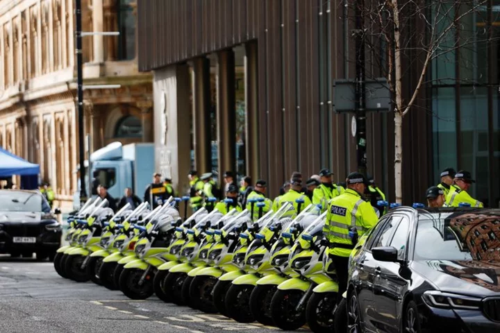 Northern Irish police accidentally share names of all officers